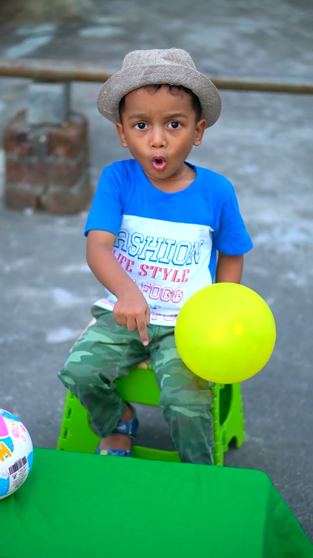 Oo oo aa aa ?? #shorts #funnyshorts #funnyvideo