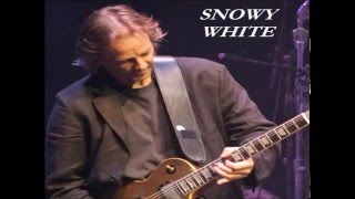 Video thumbnail of "SNOWY WHITE - Looking For Somebody"