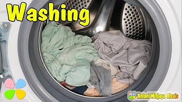 Washing Clothes Midea Front Loading