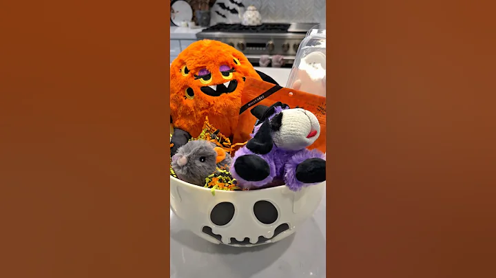 Boo Basket For My Son 🎃🐾 #halloween #giftideas #asmr #dogmom #dogs #satisfying #viral #shorts #fyp