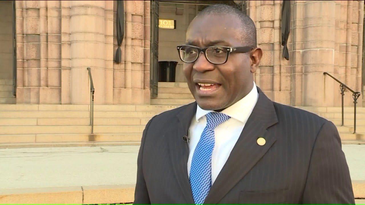 Organizers explain Cure Violence program jobs' unique requirements