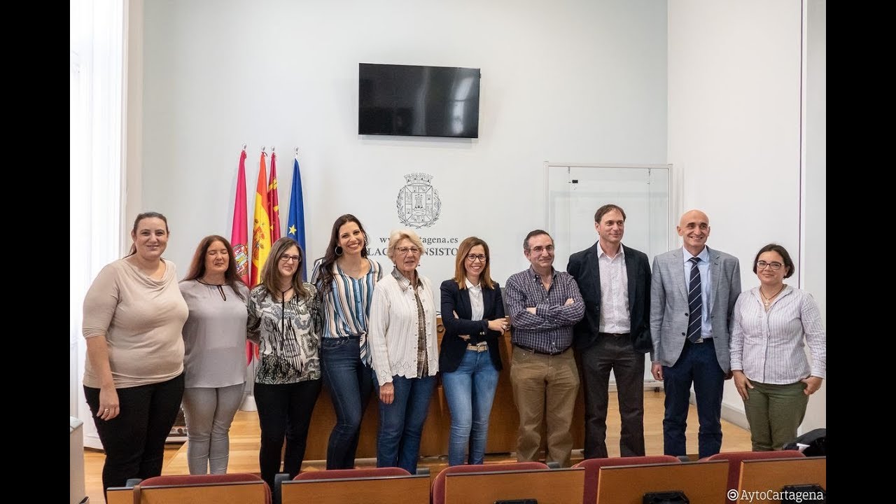 El Ayuntamiento otorga una subvención de 7.000 euros a la nueva directiva de la FAPA noticias de ultima hora