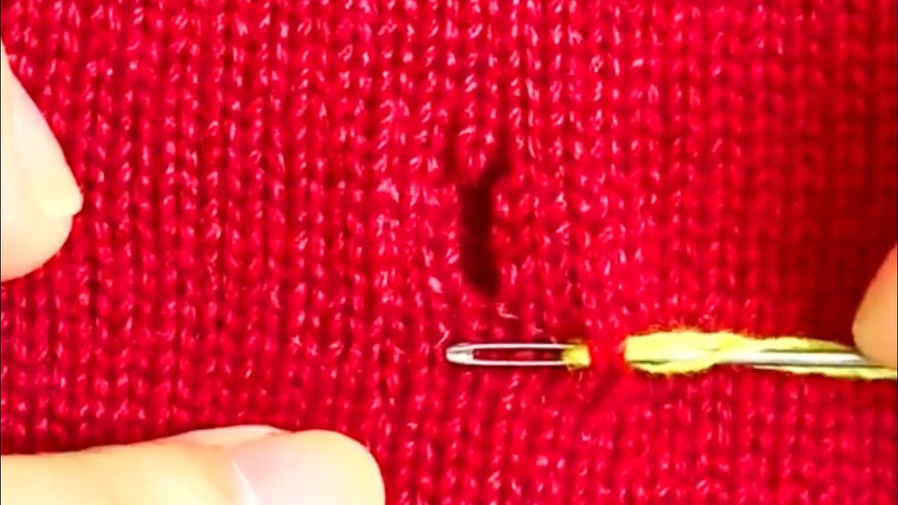 Great Way to Repair Holes in Knitted Sweaters Without Leaving any ...
