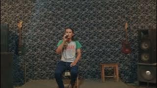 Surat cinta untuk starla // virgoun // Sriyanto Live karaoke