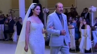 عرس زينب حسوني لحظات مؤثرة مع والدها في حفلة الزفاف 