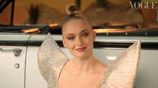 Sophie Turner’s step-by-step guide to changing a tyre the Vogue way