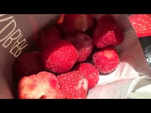 Video: Hvordan Lage Mat Og Oppbevare Pureed Sukkerbelagte Jordbær Uten å Koke