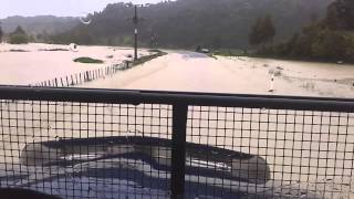 Mt messenger flooding by Paul Lacy 5,905 views 10 years ago 8 minutes, 34 seconds