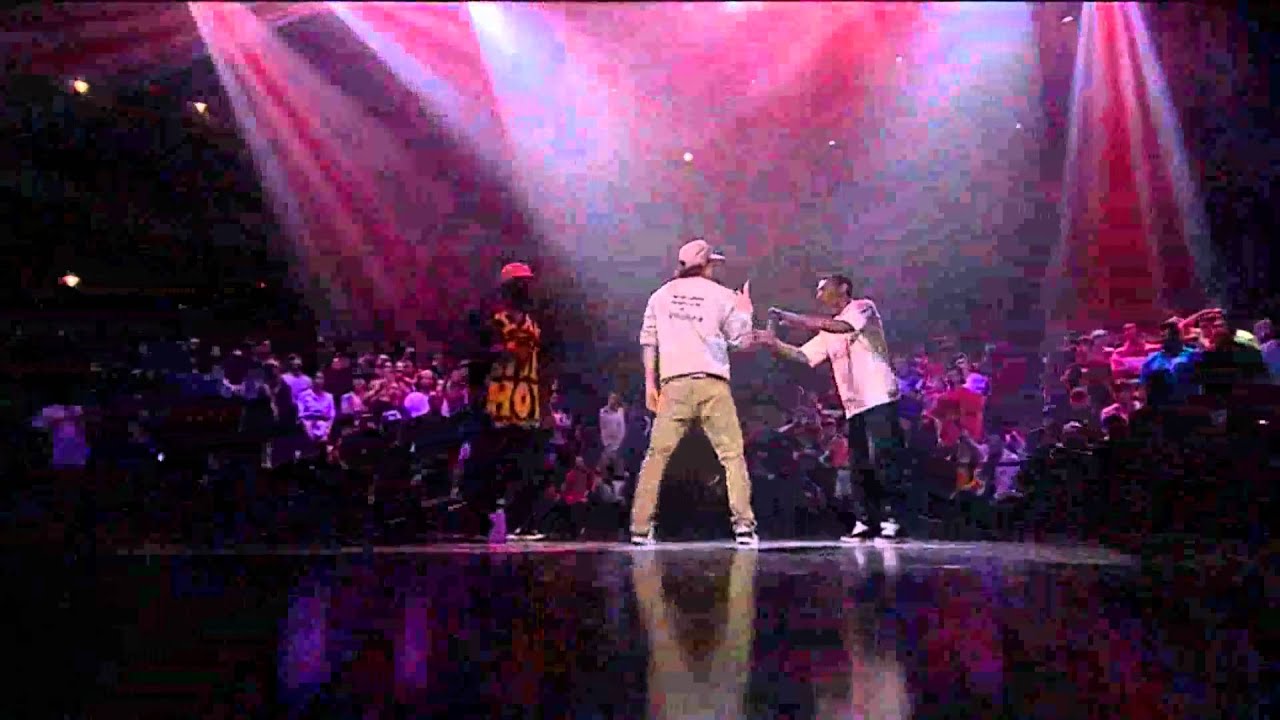 Cloud vs Neguin Red Bull BC One bboy! - YouTube