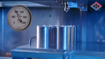 Encapsulamento Á vácuo de Estatores   Vacuum Casting of Stators with HÜBERS Micro System