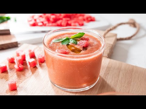 Vidéo: Soupe Froide Aux Tomates Et Au Concombre