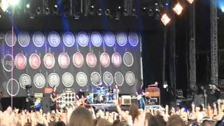 Pearl Jam - Given To Fly (Live) - at Hard Rock Calling, London,  26 June 2010