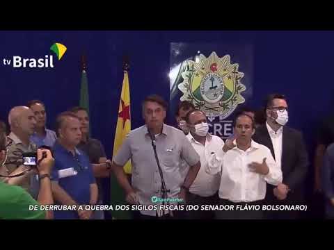 Irritado com pergunta de repórter, Bolsonaro abandona entrevista no Acre