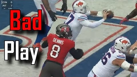 Josh Allen throws a head-scratching INT | Buffalo Bills Vs Tampa Bay Buccaneers