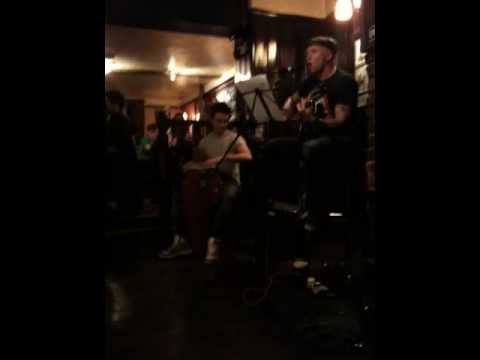 Dave McPherson - Why You Wanna Trip On Me - Live @ Ye Olde Crown