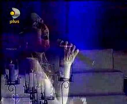 Nilüfer - İlk Göz Ağrısı