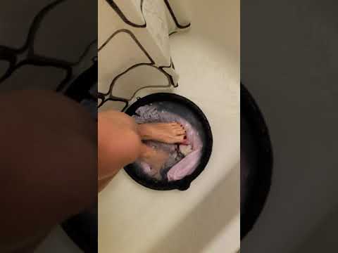 Foot-washing clothes is fun!