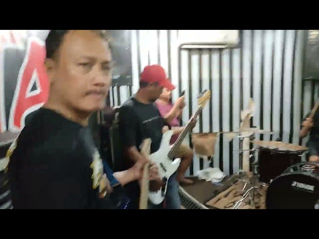 you're All i need | Ricky Rotten band Gustavo studio class=