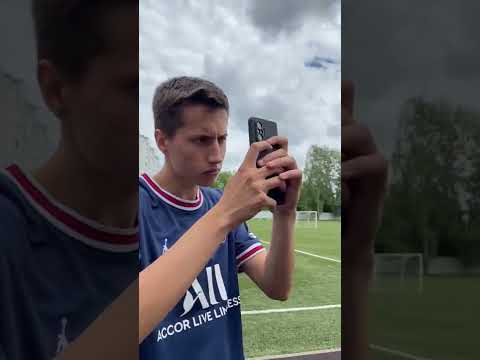 Тот самый футболист который подлизывается к тренеру 😂⚽ #футбол #футболист #shorts