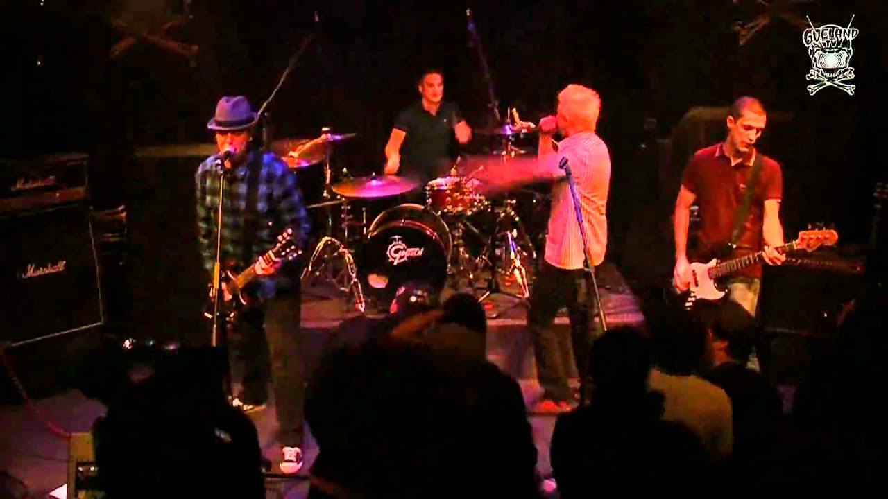 Street Poison - "Holiday In The Can" (Live-2010) GoelandTV/Carnage Records