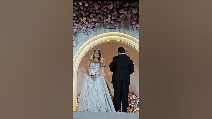 An Emotional Bridal Entrance Moment with Her Father !
