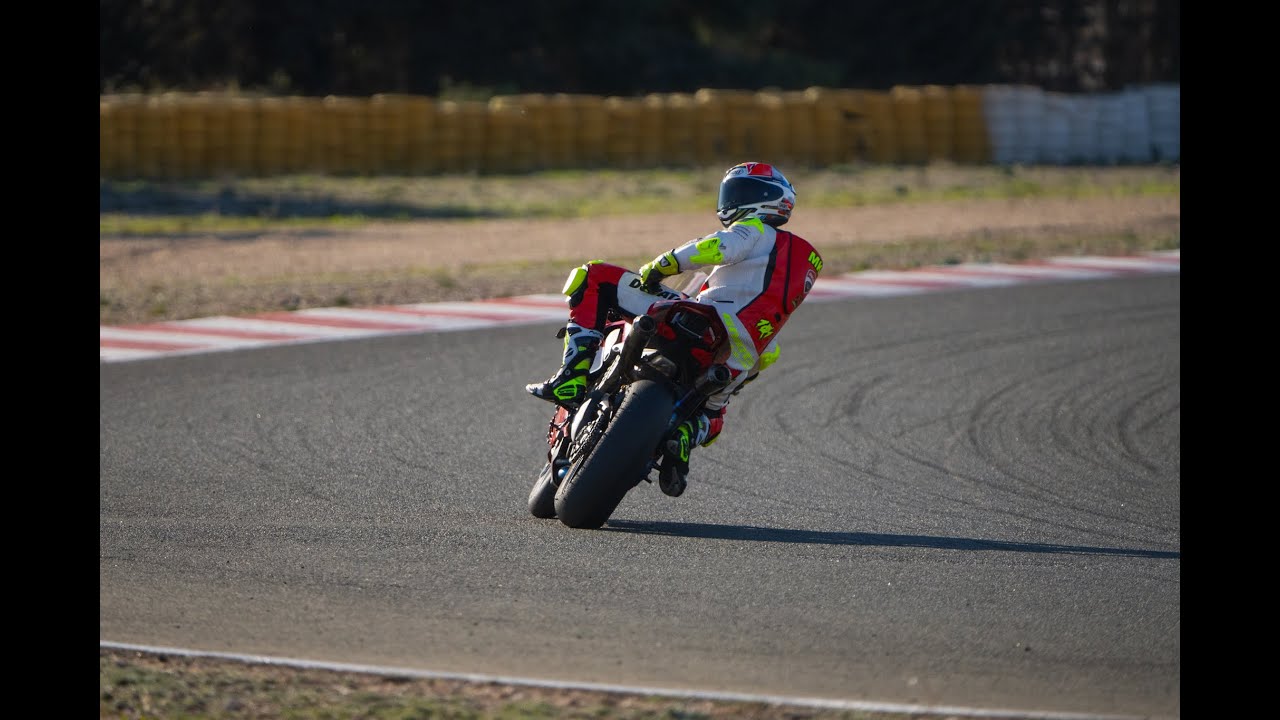 On Board | Almeria 1:41:xx| Ducati Panigale V4R 2024