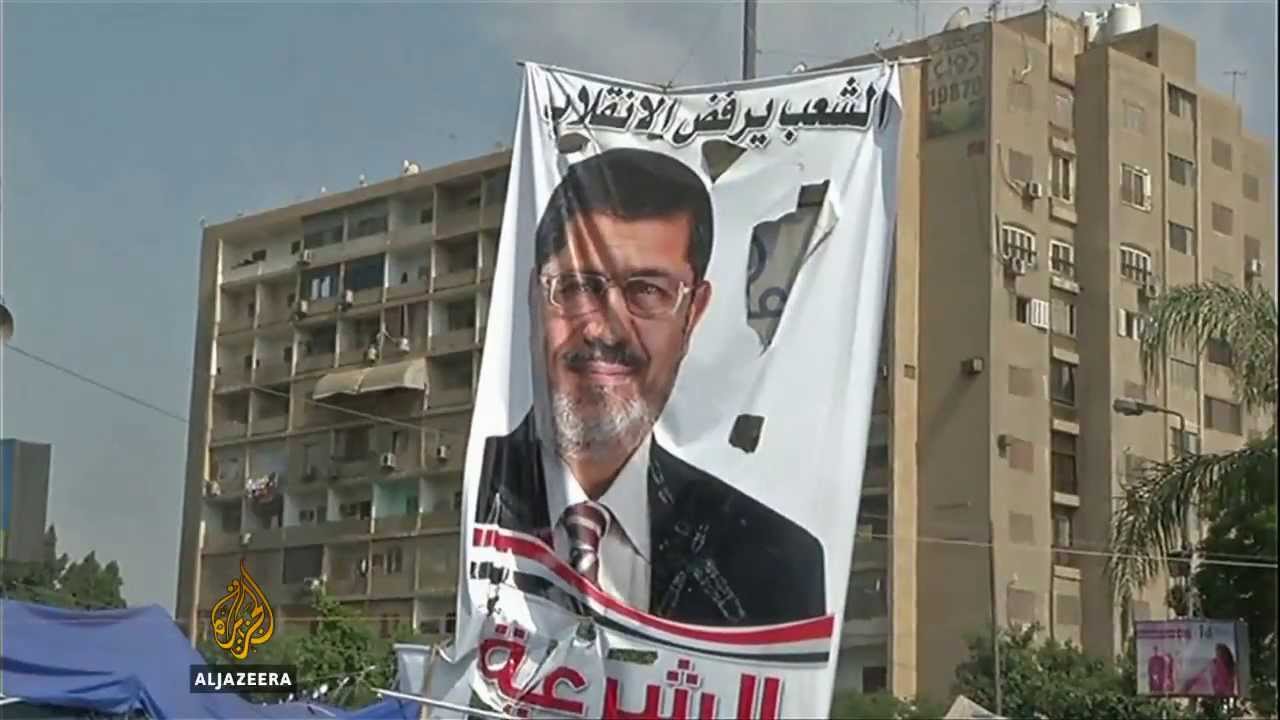 تجمع حاشد لأنصار مرسي في القاهرة