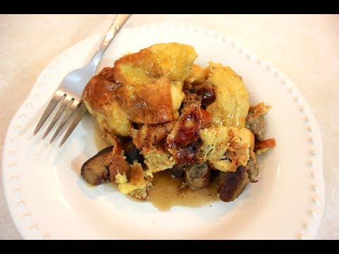 French Toast Casserole with Sausage: Breakfast Casserole Recipes (Overnight)