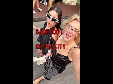 BAREFOOT IN THE CITY !DIFFERENT GIRLS, DIFFERENT COUNTRIES #barefoot #barefootlife #barefootwalking