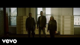 Romeo Santos, Monchy & Alexandra - Años Luz (Official Video)