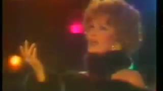 Dalida ve Ajda Pekkan Bir gece sahnede (Mourir sur scène)