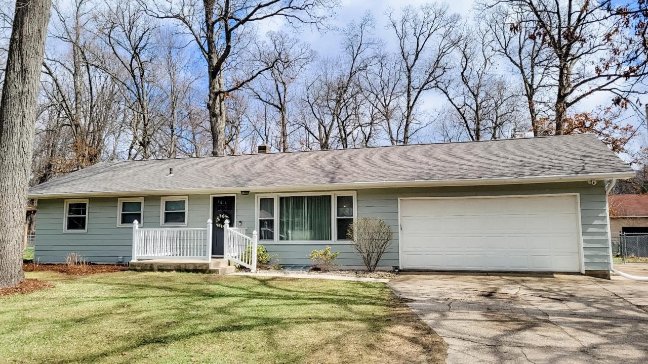 68847 6th Street Edwardsburg, MI Homes for Sale