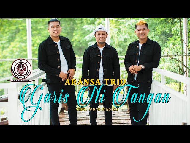 ARANSA TRIO  | GARIS  NI TANGAN  | (OFFICIAL MUSIC VIDEO) | CIPT SERLI NAPITU class=