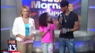 Celebrity CYMPHONIQUE singing "Follow Your Dreams" on FOX News Wealth