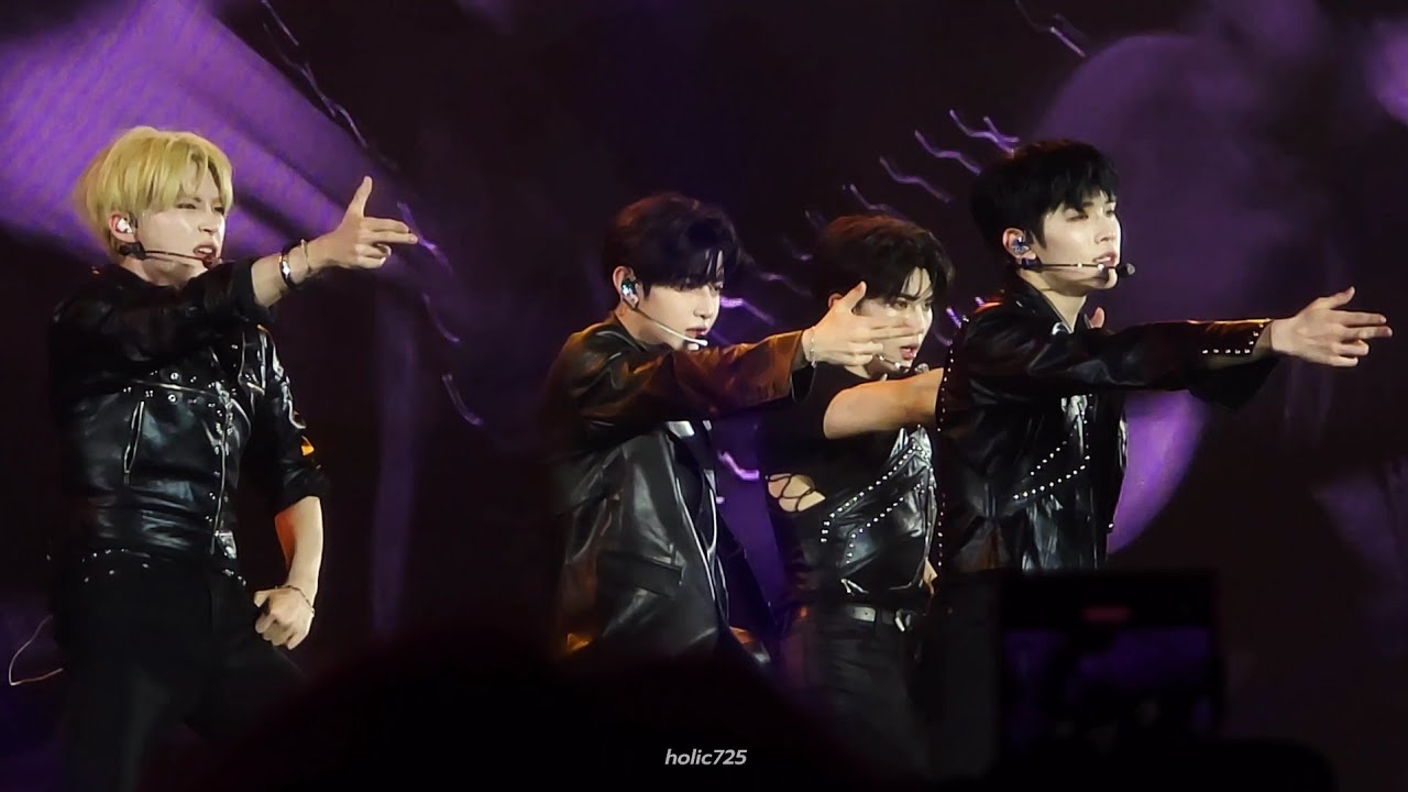 251003 Devil Game + Crush ZEROBASEONE 장하오  직캠ZEROBASEONE WORLD TOUR [𝗛𝗘𝗥𝗘&𝗡𝗢𝗪]