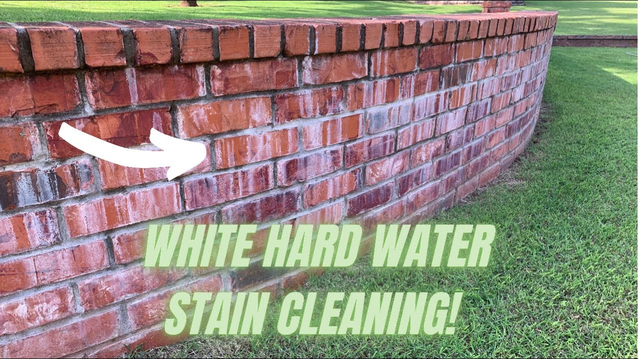 How to Remove Water Stains on Walls