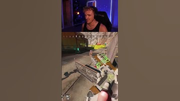 Streamers AimAssist does the opposite | apex legends memes #apexlegends #gaming