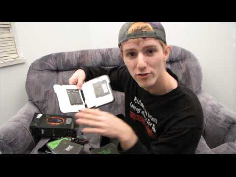 Razer Abyssus Optical Gaming Mouse Unboxing & First Look Linus Tech Tips