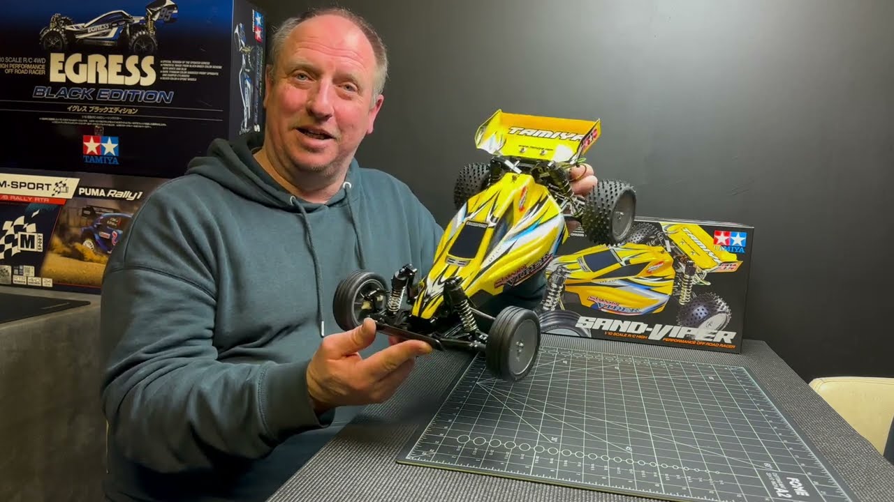 Tamiya Sand Viper Full Build, Paint and Track Test - YouTube