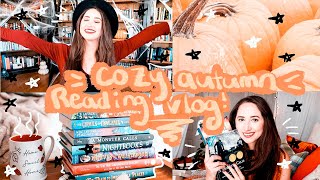 A Cozy Fall Reading Vlog | Autumn Reads, Bookstore Shopping, Painting Pumpkins, & Baking Apple Pie🍁