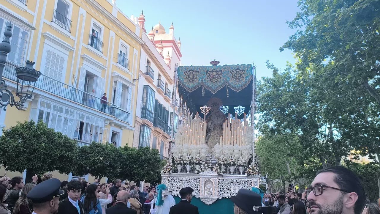 Plaza España patrocinio semana santa Cadiz 2025