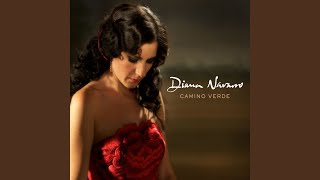 Video thumbnail of "Diana Navarro - Una paloma blanca"