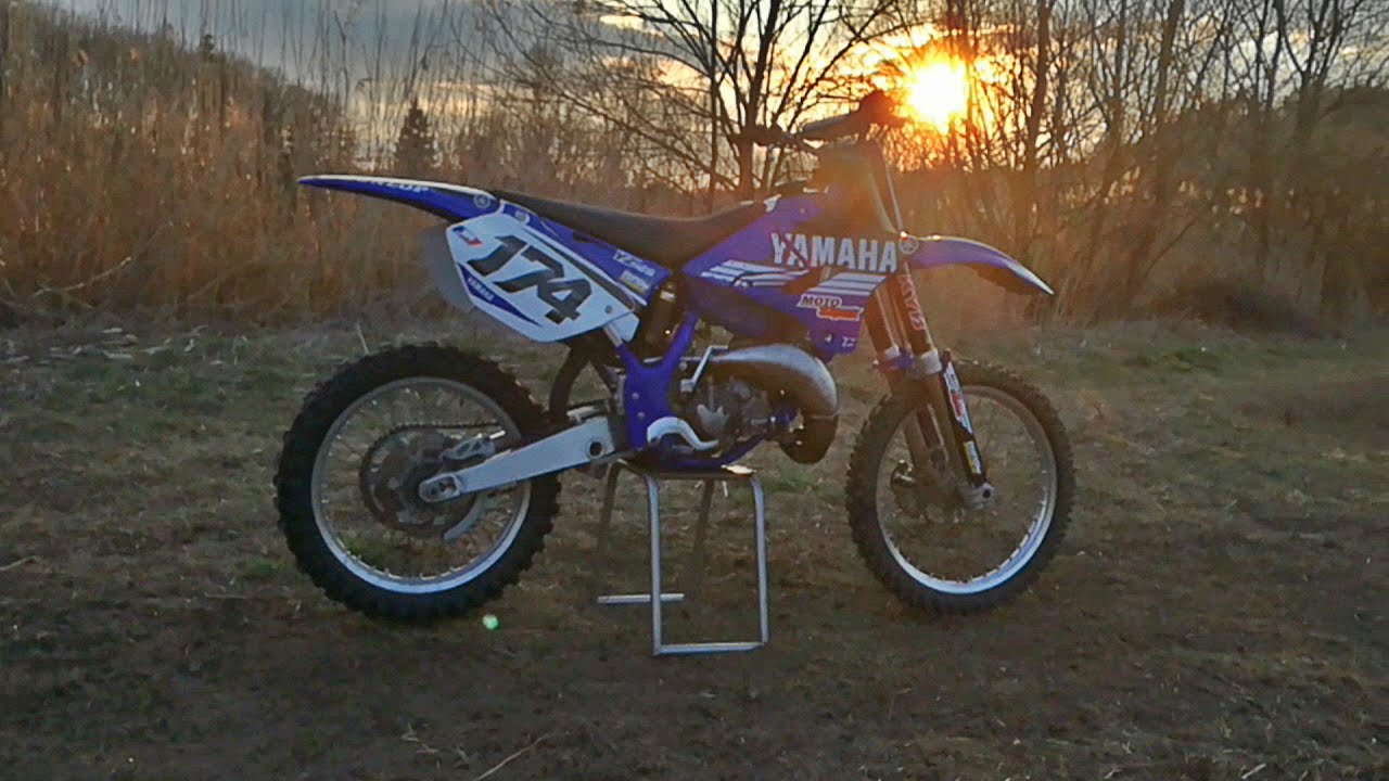 YZ 125 