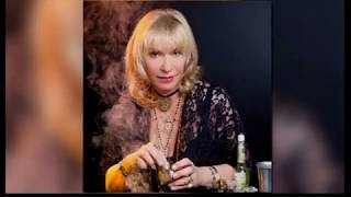 DARK HARVEST "Extras" Interview with  Patti Negri