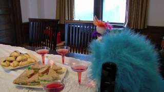 Purim with Puppets Resimi