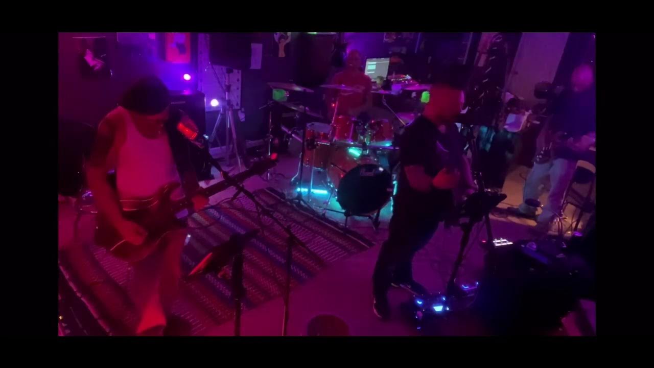 Sweet Dreams (Are Made of This) cover - YouTube