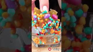 ASMR RAINBOW FOOD *HONEYCOMB, NERDS CANDY 벌집꿀 먹방 EATING SOUNDS #shorts