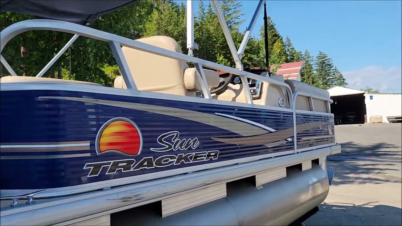 2013 Sun Tracker Fishing Barge 20DLX  - SOLD!!!