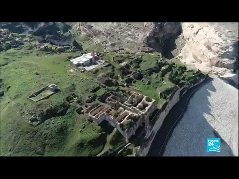 Turkey ancient city Hasankeyf under threat as government prepares to flood