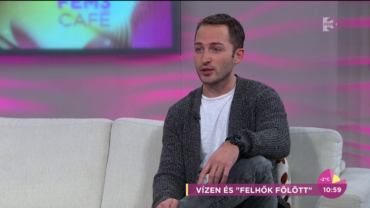 Krisz Rudi szerelmével közösen készített dalt - tv2.hu/fem3cafe - YouTube